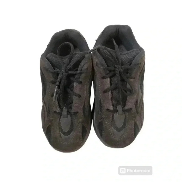 adidas Yeezy Boost 700 V2
Vanta (Infants) - Picture 5 of 8